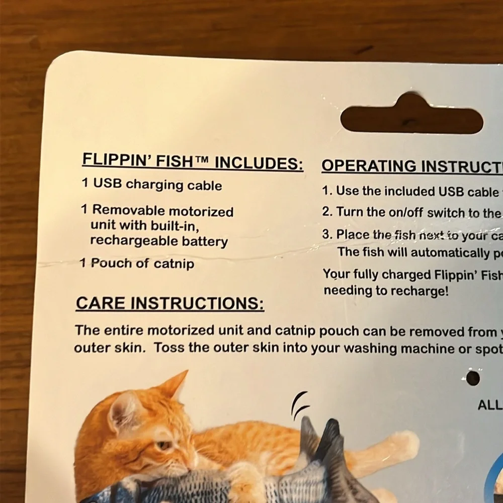 Flippin Fish Electronic Motion Activated Cat toy